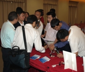 专家和听众互动交流