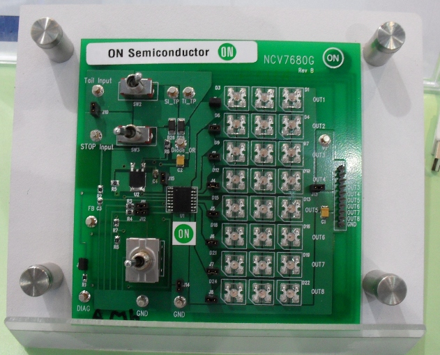 图2：基于NCV7689的汽车后组合灯控制方案