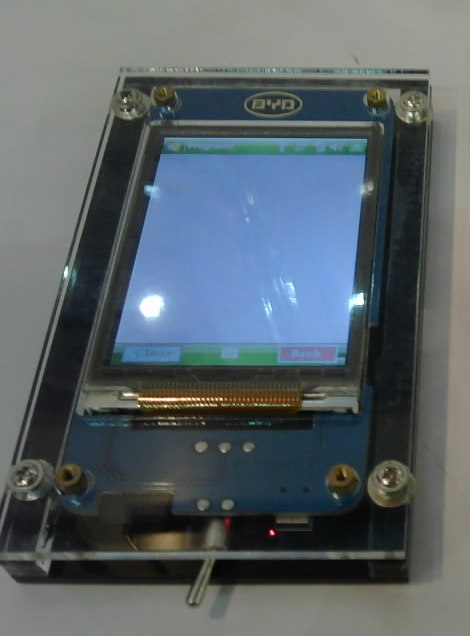 比亚迪电阻式多点触摸方案