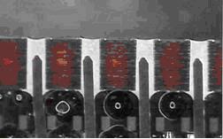 图 3 SBL无突出通孔.093 [2.36mm] PCB  