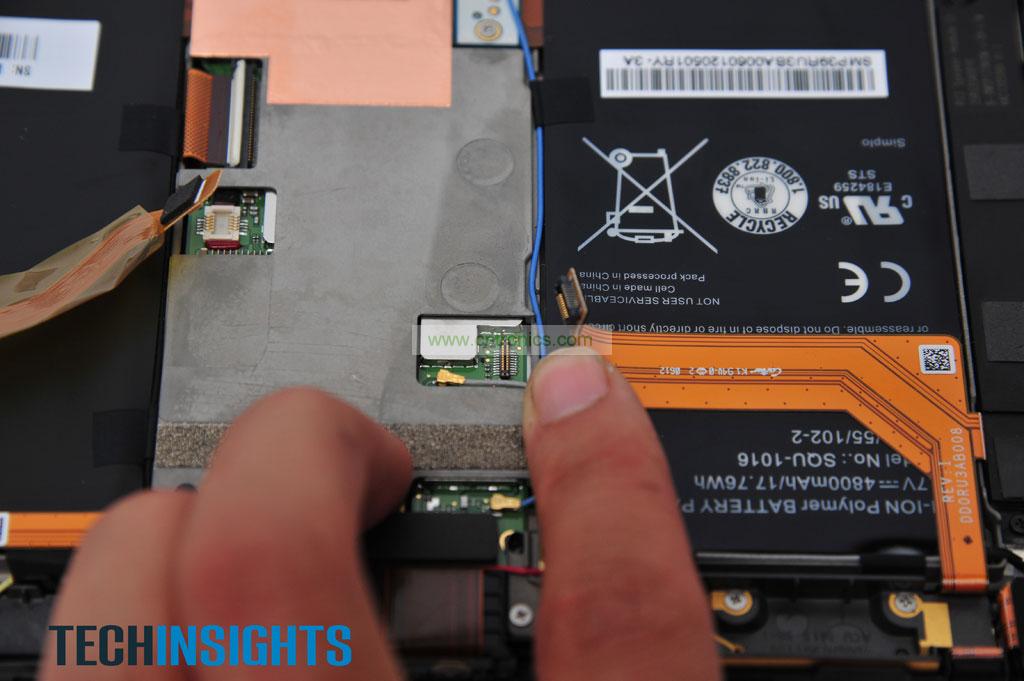 断开电池组的柔性连接器