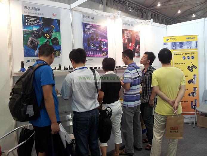 Elektron携工业防水连接器连接现身中国(成都)电子展 
