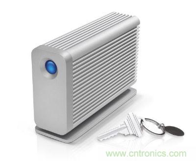 首波Thunderbolt高速传输接口周边，会以外接硬盘、外接RAID硬盘阵列、行动硬盘产品为主