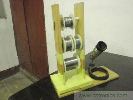 成本几乎为零，三层锡丝架DIY