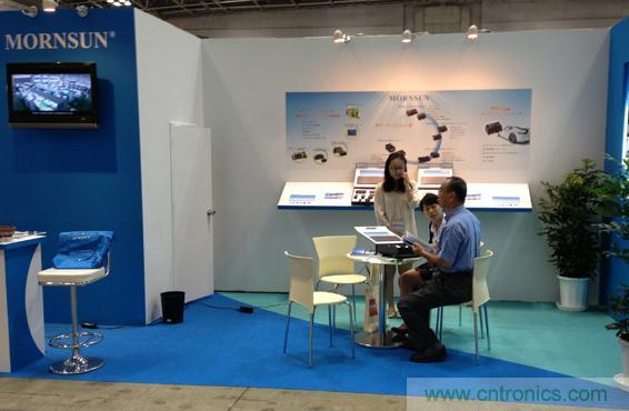 金升阳在日本电子展展出R2代电源家族