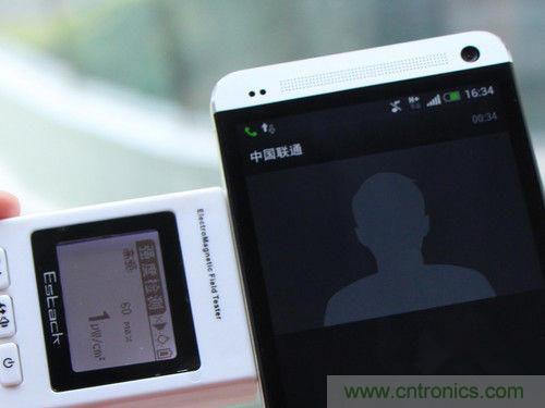 图12:联通WCDMA:已接通 最大值60 平均值5