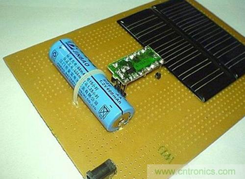 微型太阳能供电板DIY，给手电筒收音机供电