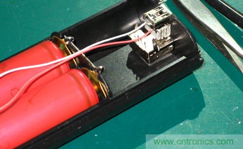 【DIY】电量救星！低成本自制移动电源