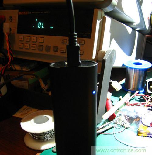 【DIY】电量救星！低成本自制移动电源