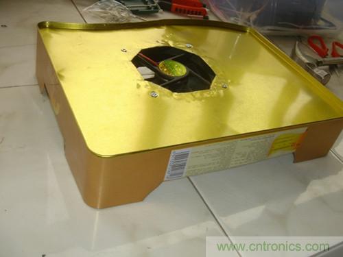 月饼盒DIY:自制笔记本散热风扇