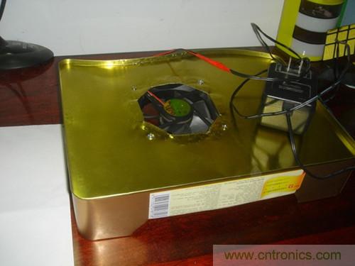 月饼盒DIY:自制笔记本散热风扇