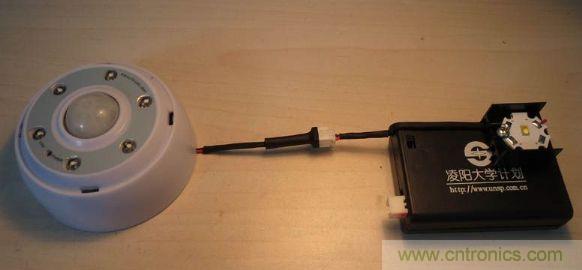 上接口插头插座，套上热缩管