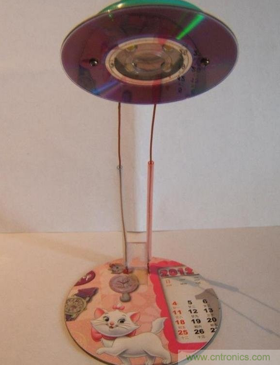 DIY:手工打造智能无线供电台灯