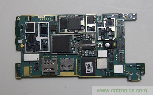 拆解4G新机索尼M35t：用料十足，易于维修