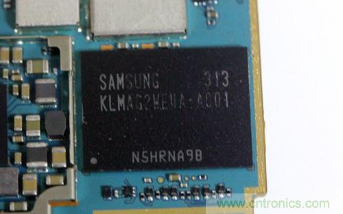 拆解4G新机索尼M35t：用料十足，易于维修