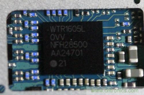 拆解4G新机索尼M35t：用料十足，易于维修