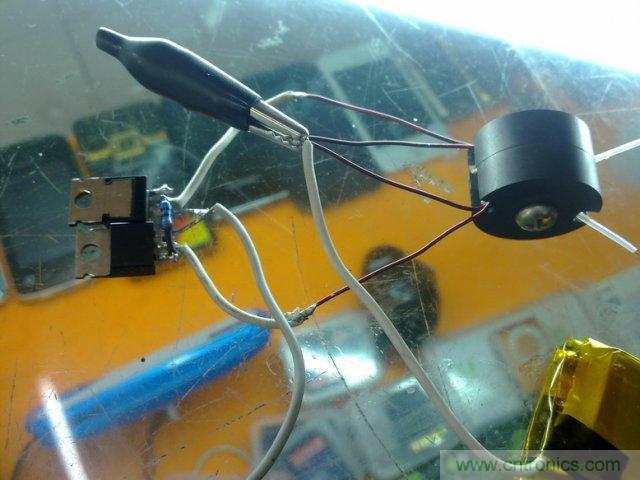 一款简单实用的逆变器DIY