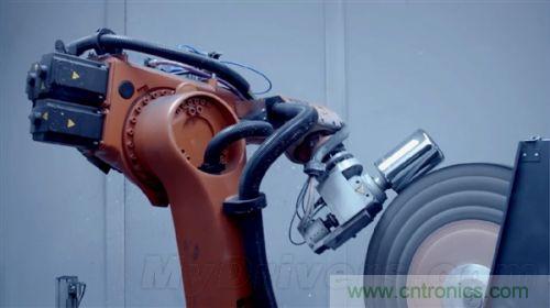 颠覆传统设计，苹果全新Mac Pro生产线探秘