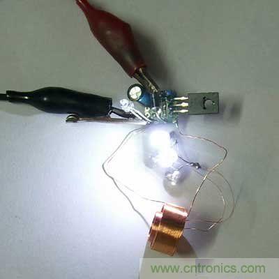 DIY:简单但神奇的无线供电套件