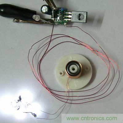 DIY:简单但神奇的无线供电套件