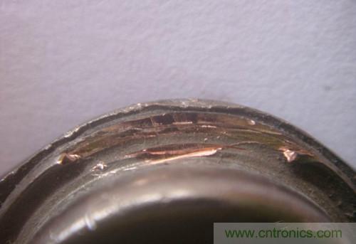 暴力拆解对比：进口金封三极管VS国产金封三极管