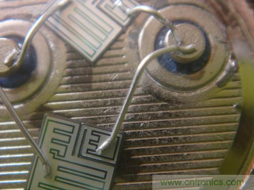 暴力拆解对比：进口金封三极管VS国产金封三极管