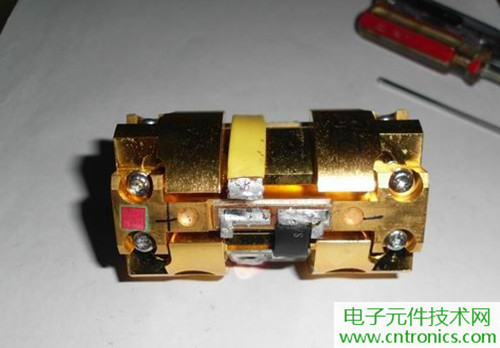 这货一万三？50W半导体激光模块拆解