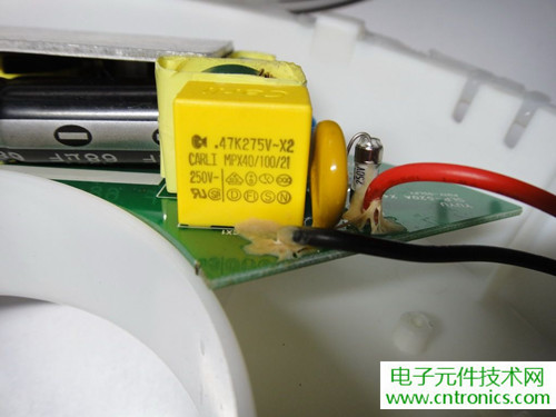 高端大气上档次！智能?？氐鞴釲ED吸顶灯拆解