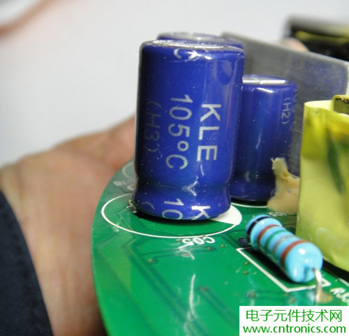 高端大气上档次！智能?？氐鞴釲ED吸顶灯拆解