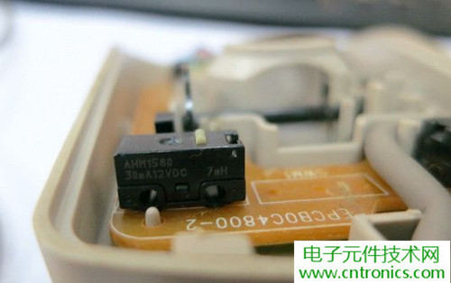 殿堂级机械鼠标拆解：叹精致做工！
