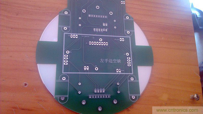 牛人力作！PCB版蓝牙智能小车DIY