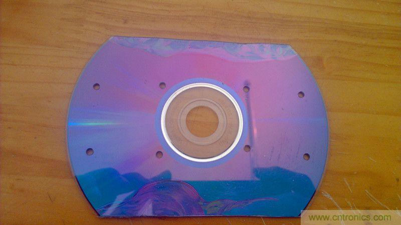 牛人力作！PCB版蓝牙智能小车DIY