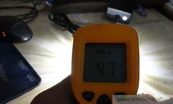 变废为宝！风扇散热器变身山寨LED灯