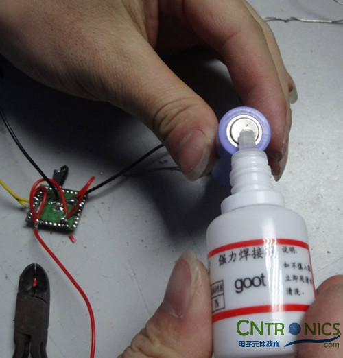 达人创意DIY:无线2.4G音频收发器