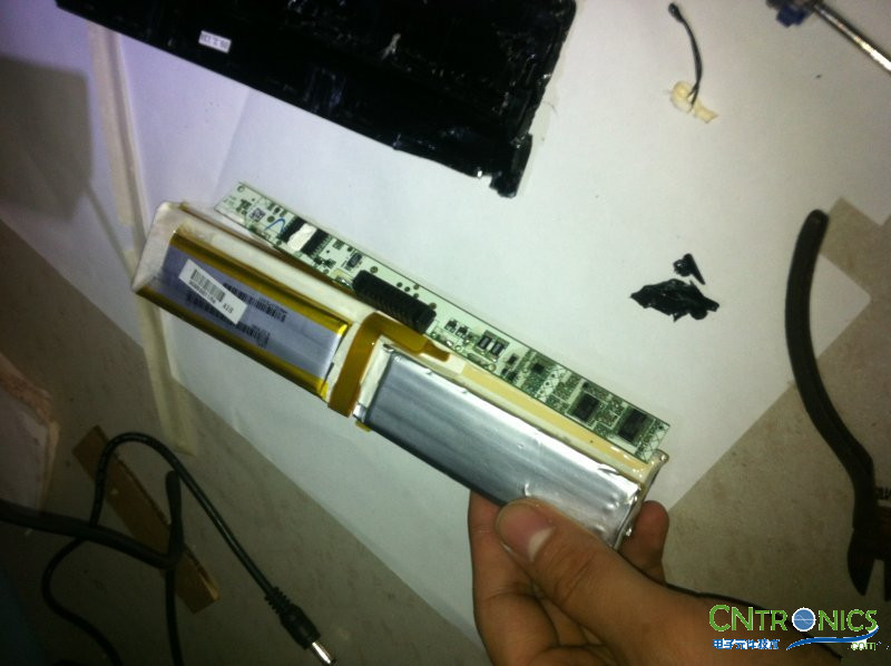 不一样的DELL笔记本电池拆解小窍门！