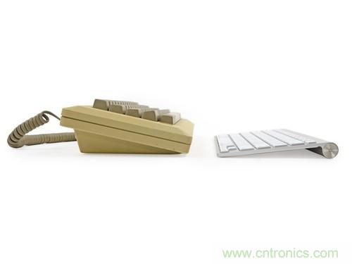 拆古董级Macintosh 128K电脑