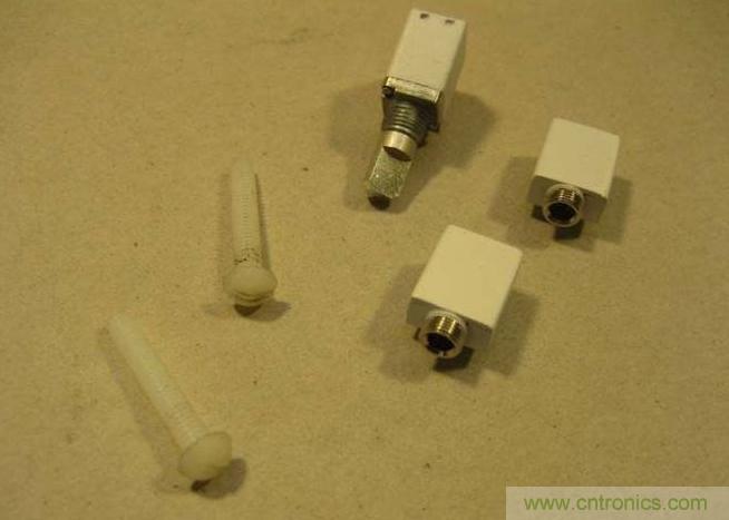 我就是这么牛！DIY IPod 耳放!