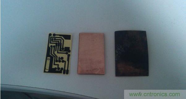 板用砂纸打磨去氧化