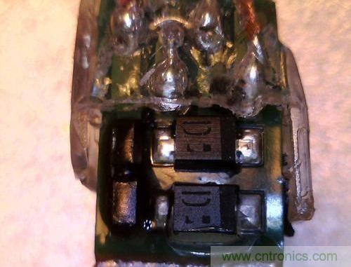 Jawbone 智能手环拆解