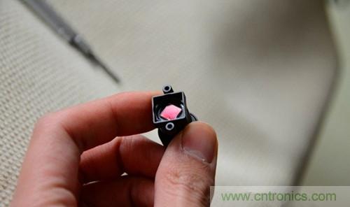 悦视界行车记录仪全新拆解