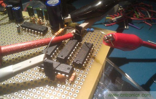 用万用板制成的原型