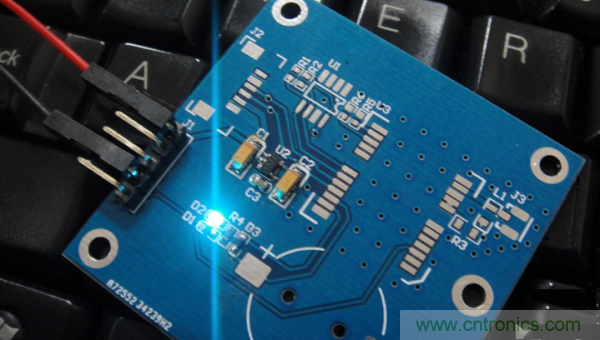 教你DIY价格昂贵的GPS?？? width=