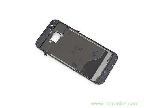 牛人强拆！新HTC One(M8)真机精密做工难修理