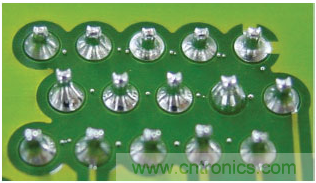 电子产品焊接时产生的锡珠