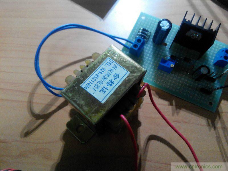 网友分享:DIY一个LM317 可调稳压电源