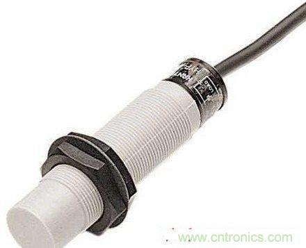 选型必备：全面解析电容开关