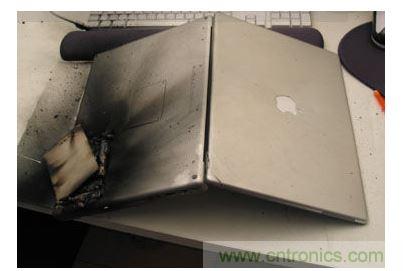 苹果笔记本电池爆裂