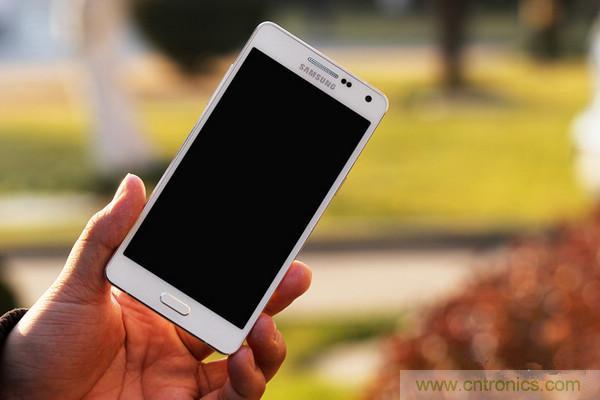 拆解狂魔荼毒新机三星金属Galaxy A5，看槽点在何方？