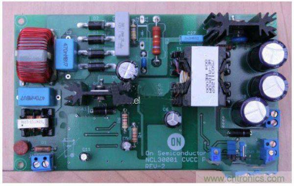 方案详解：PWM调光的离线高功率LED街灯电路驱动