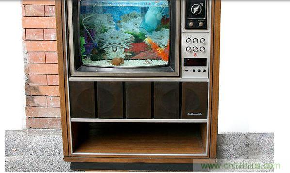 怀旧文艺风，旧模拟电视机的改造